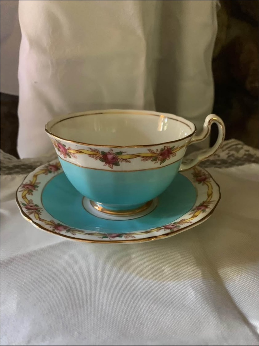Turquoise and Floral Gold-Trim Teacup and Saucer
